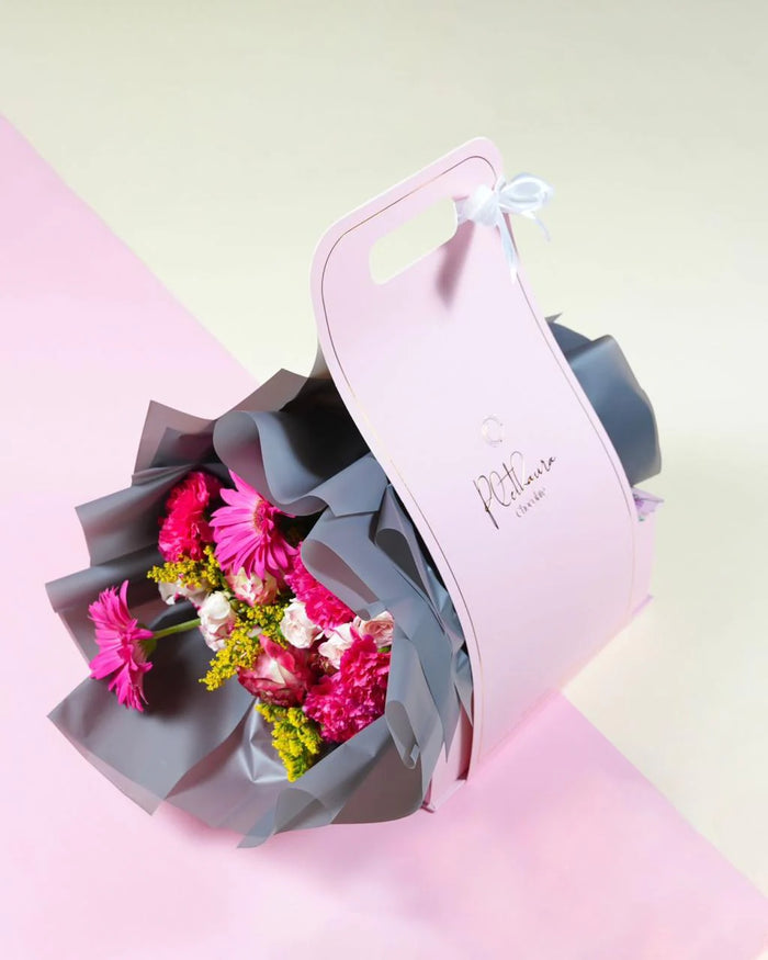 Sun Kissed Pink bouquet (packaging comes only if love box inside)