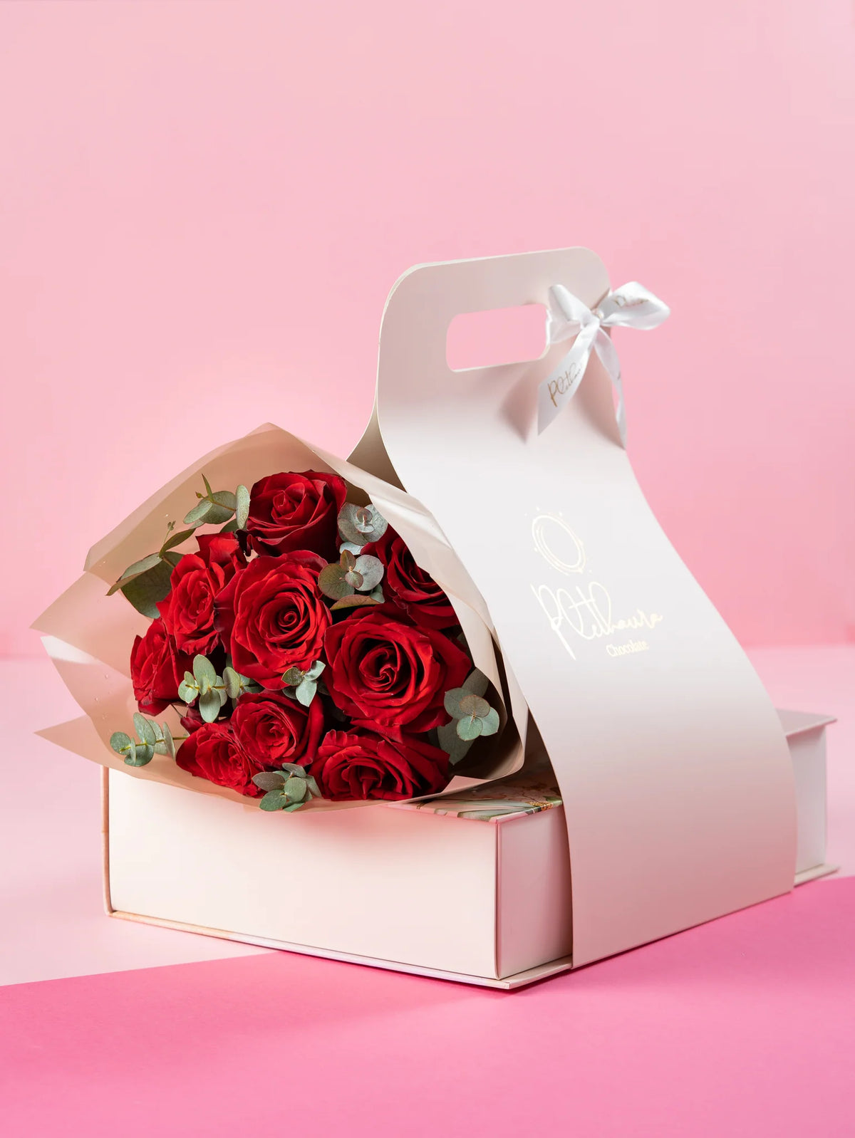 Classic Red Bouquet (Packaging comes only if love box chocolate inside)