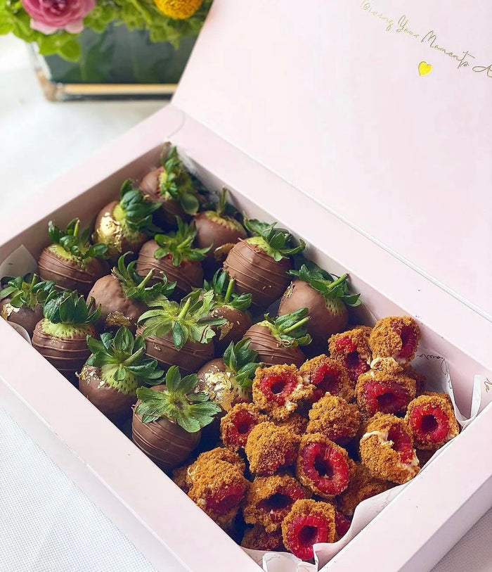 Biscoff Berry Delight Box